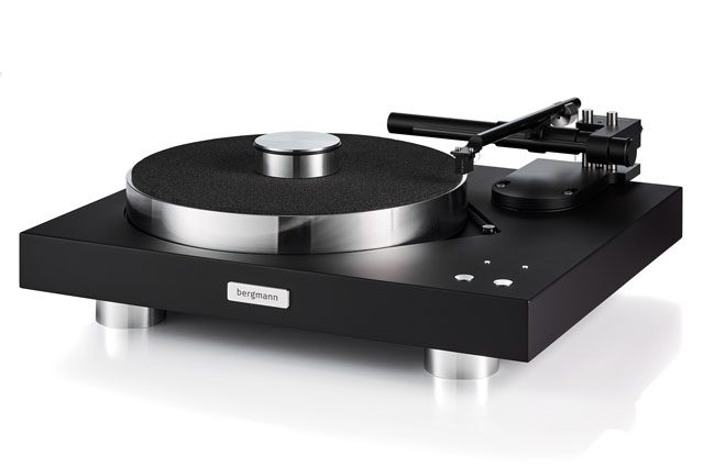 Modi turntable in scandinavian design